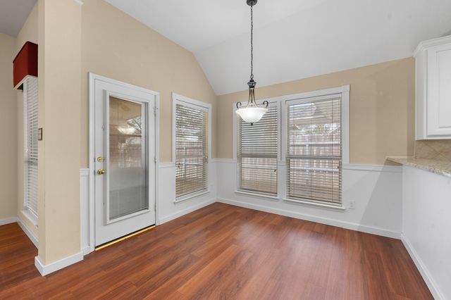 8512 Rock Creek Drive, Fort Worth, TX 76123