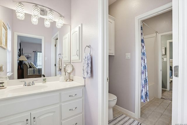 78 Marx Lane, La Vernia, TX 78121