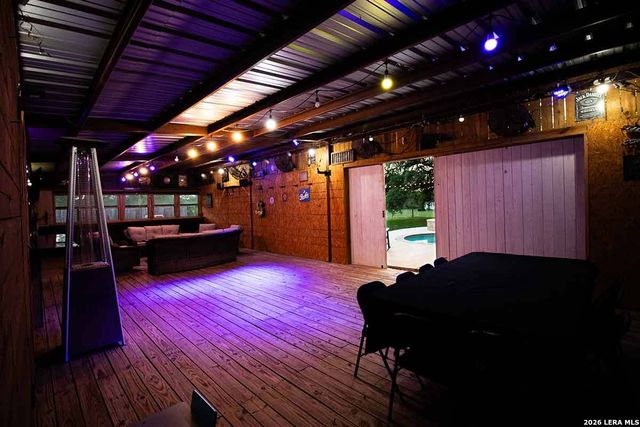 78 Marx Lane, La Vernia, TX 78121