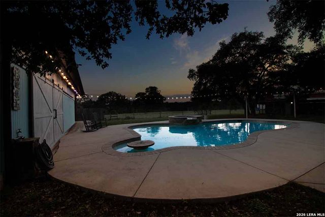 78 Marx Lane, La Vernia, TX 78121