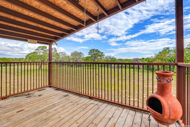 78 Marx Lane, La Vernia, TX 78121