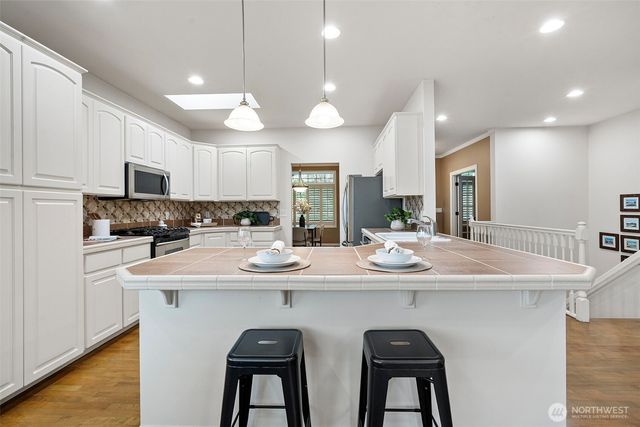 12408 58th Avenue, Gig Harbor, WA 98332