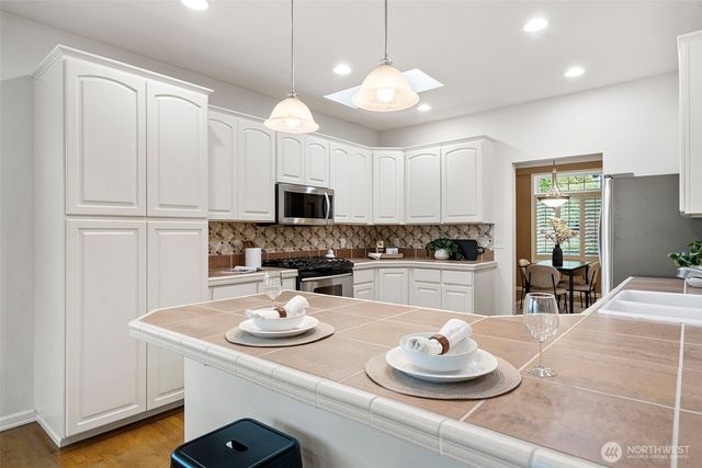 12408 58th Avenue, Gig Harbor, WA 98332