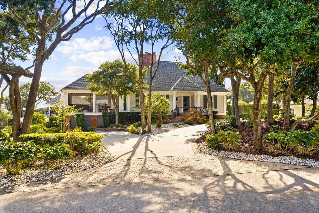201 80th Ave. N, Myrtle Beach, SC 29572 — exterior