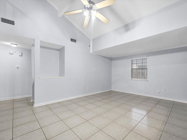 3823 Suttonford Drive, Houston, TX 77066