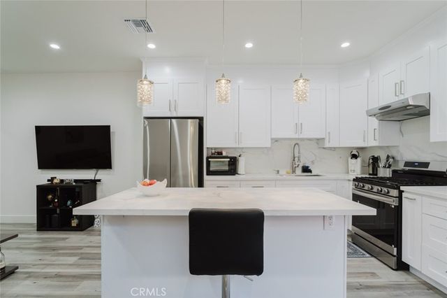 16713 Devonshire Street, Granada Hills, CA 91344