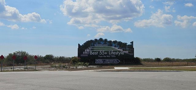 11935 SW Backshore Drive, Port St. Lucie, Port St Lucie, FL 34987