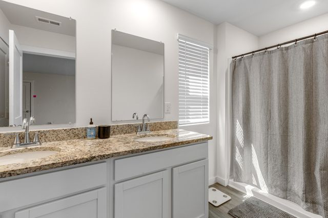 19 Quarter Street, Rossville, GA 30741