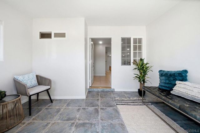 3642 Luna Ave, San Diego, CA 92117