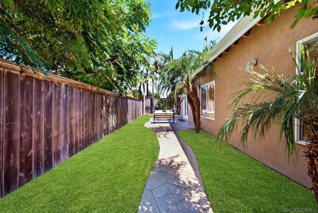 3642 Luna Ave, San Diego, CA 92117