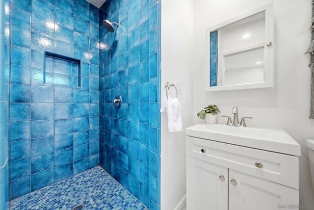 3642 Luna Ave, San Diego, CA 92117