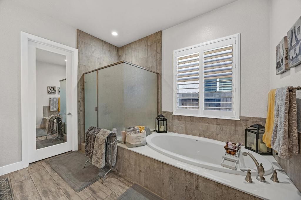 Image 18 of property listing at 1367 Tannehill Drive, Manteca, CA 95337