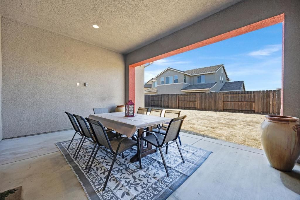 Image 31 of property listing at 1367 Tannehill Drive, Manteca, CA 95337