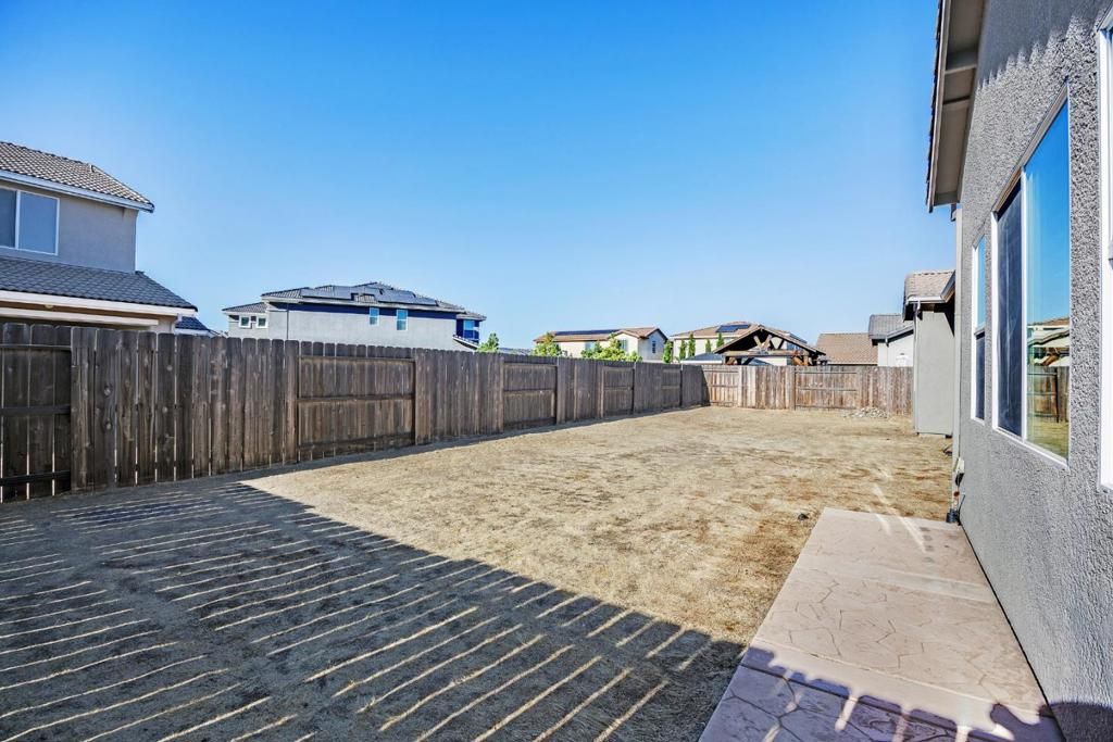 Image 33 of property listing at 1367 Tannehill Drive, Manteca, CA 95337