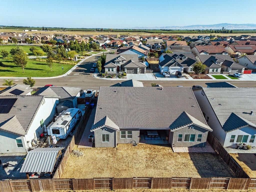 Image 47 of property listing at 1367 Tannehill Drive, Manteca, CA 95337