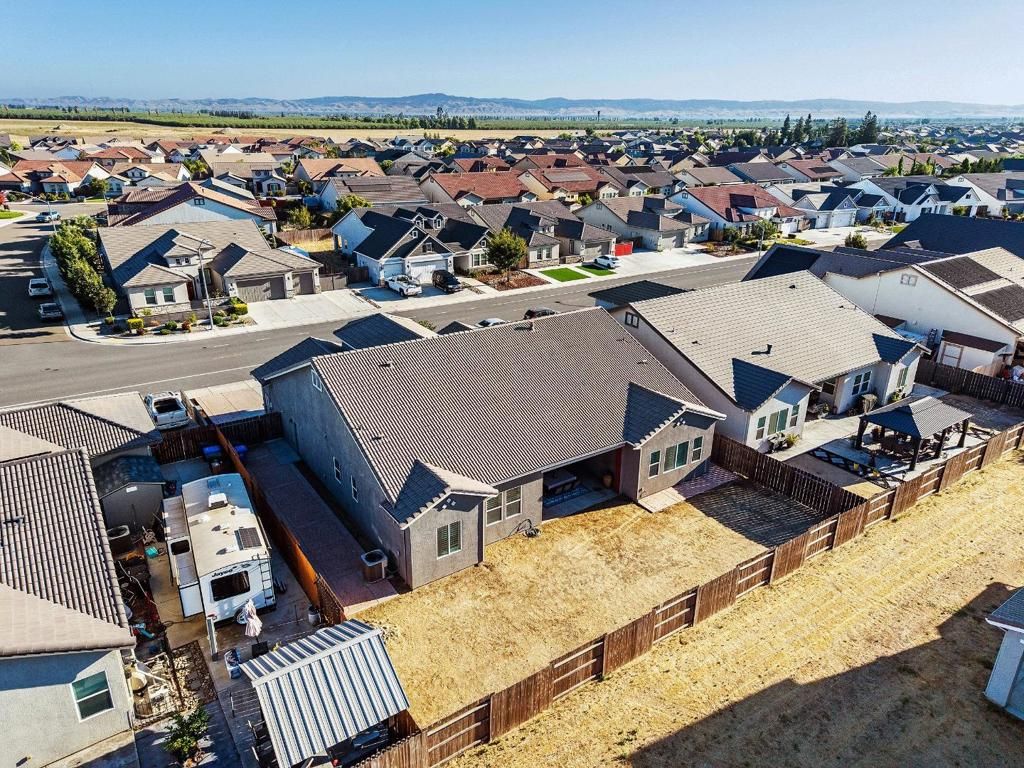 Image 48 of property listing at 1367 Tannehill Drive, Manteca, CA 95337