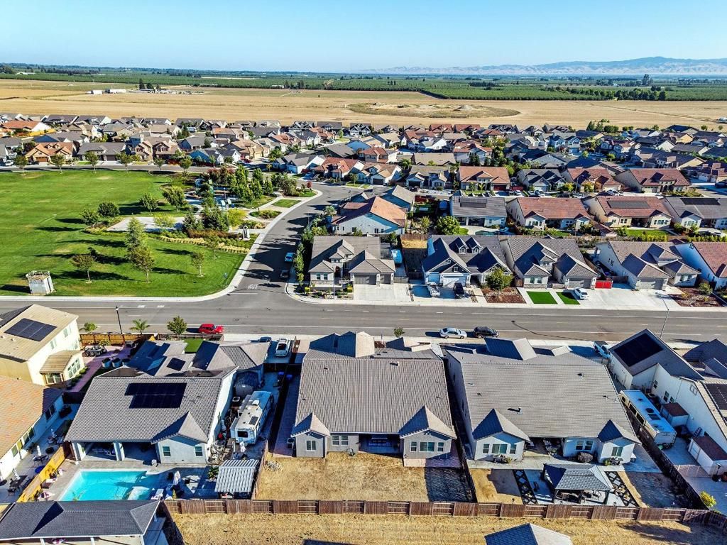 Image 56 of property listing at 1367 Tannehill Drive, Manteca, CA 95337