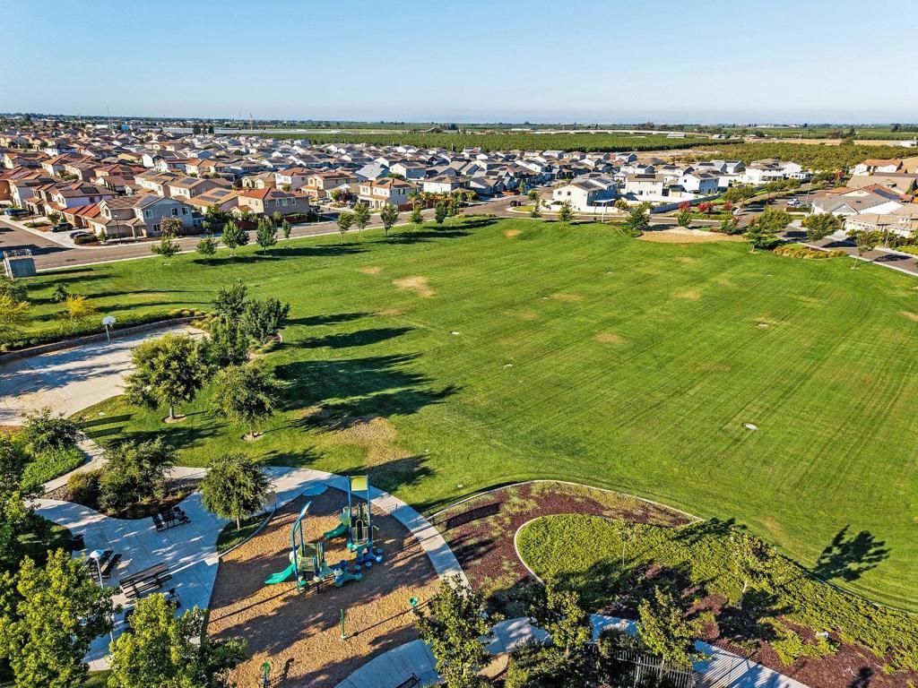 Image 59 of property listing at 1367 Tannehill Drive, Manteca, CA 95337