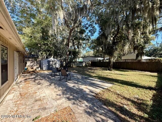 2165 CYPRESS LANDING Drive, Jacksonville, FL 32233