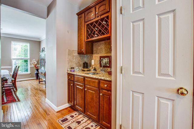 1205 SAUNDERS DR, Fredericksburg, VA 22401