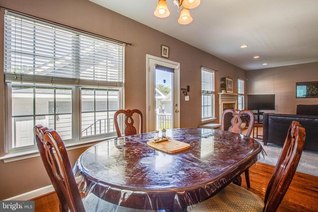 1205 SAUNDERS DR, Fredericksburg, VA 22401