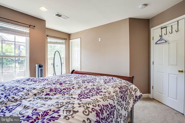 1205 SAUNDERS DR, Fredericksburg, VA 22401