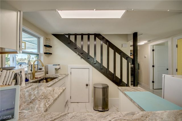 2430 Orange ST, St James City, FL 33956