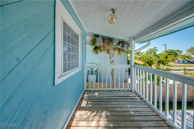 2430 Orange ST, St James City, FL 33956