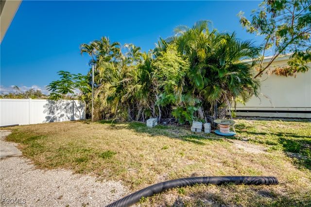 2430 Orange ST, St James City, FL 33956