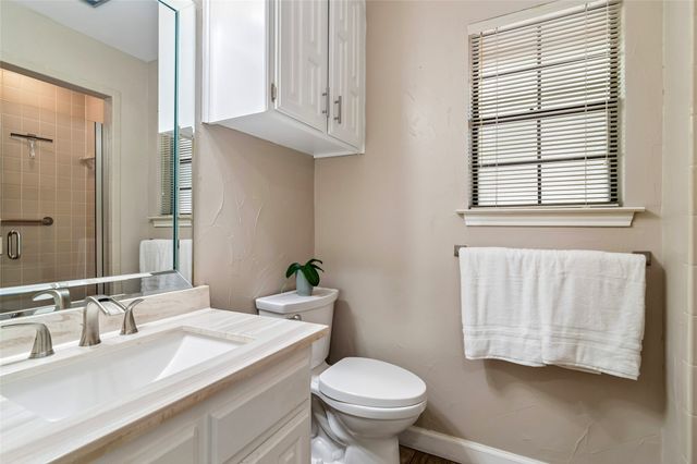 4008 Brookside Drive, Bedford, TX 76021