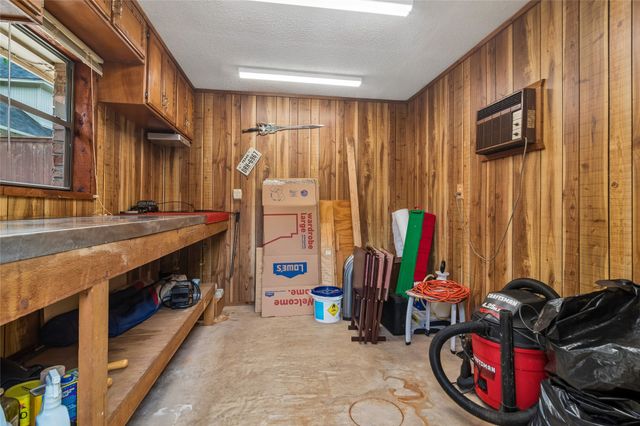 4008 Brookside Drive, Bedford, TX 76021