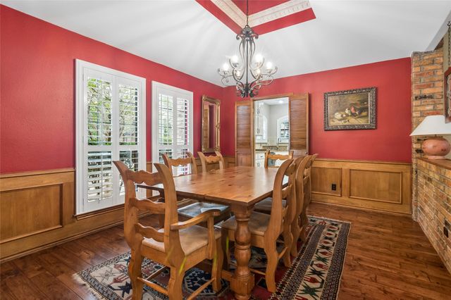 4008 Brookside Drive, Bedford, TX 76021