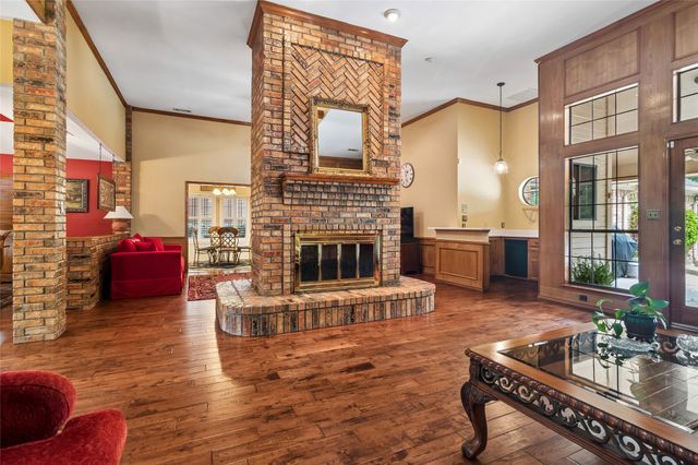 4008 Brookside Drive, Bedford, TX 76021