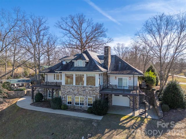 1849 Jackson Grove Road, Columbus, NC 28722