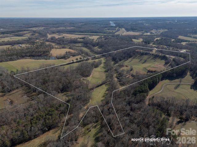 1849 Jackson Grove Road, Columbus, NC 28722