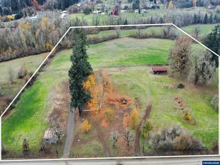 4515 Palmer Rd, Dallas, OR 97338