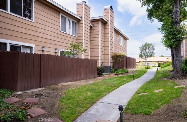640 W Lambert 35, La Habra, CA 90631