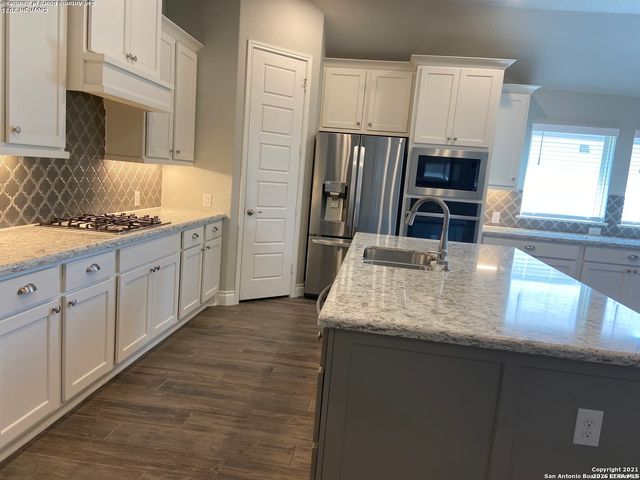 549 Tobacco Pass, New Braunfels, TX 78132