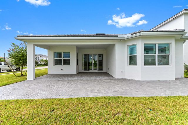 14236 Gray Bark Bend, The Acreage, FL 33470