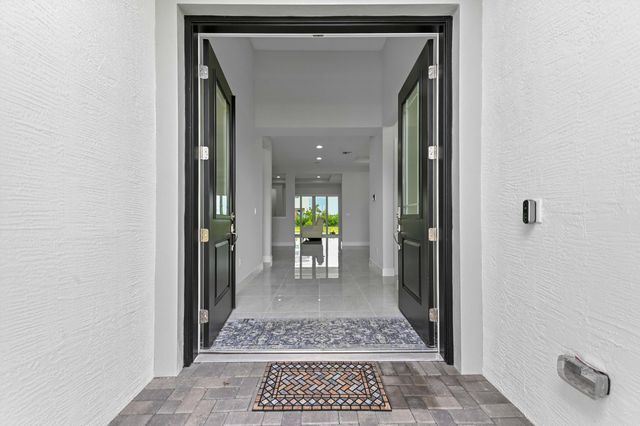 14236 Gray Bark Bend, The Acreage, FL 33470