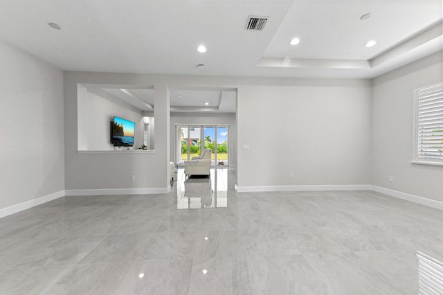 14236 Gray Bark Bend, The Acreage, FL 33470