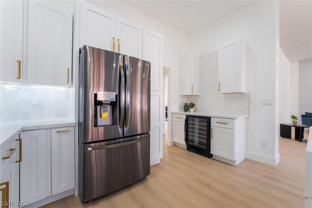 2528 Sunup Drive, Las Vegas, NV 89134