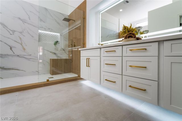 2528 Sunup Drive, Las Vegas, NV 89134