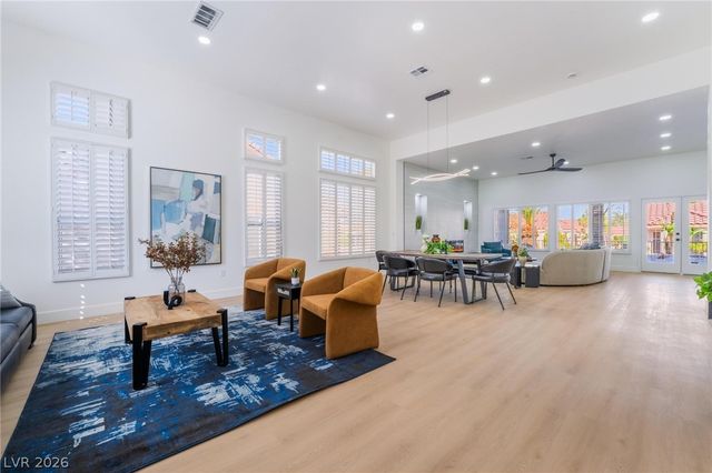 2528 Sunup Drive, Las Vegas, NV 89134