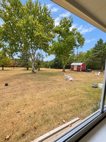1451 County Road 107, Whitesboro, TX 76273