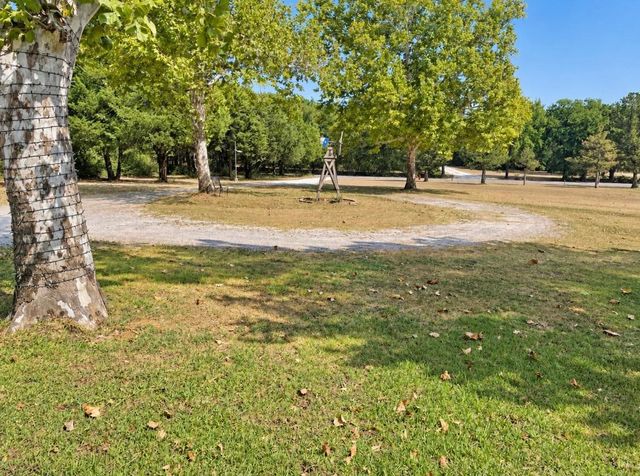 1451 County Road 107, Whitesboro, TX 76273