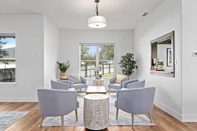 584 Oak Point Dr, May, TX 76857