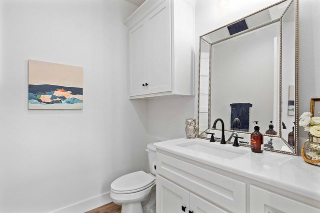 584 Oak Point Dr, May, TX 76857