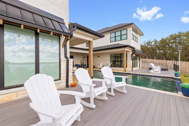 584 Oak Point Dr, May, TX 76857