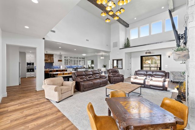 584 Oak Point Dr, May, TX 76857